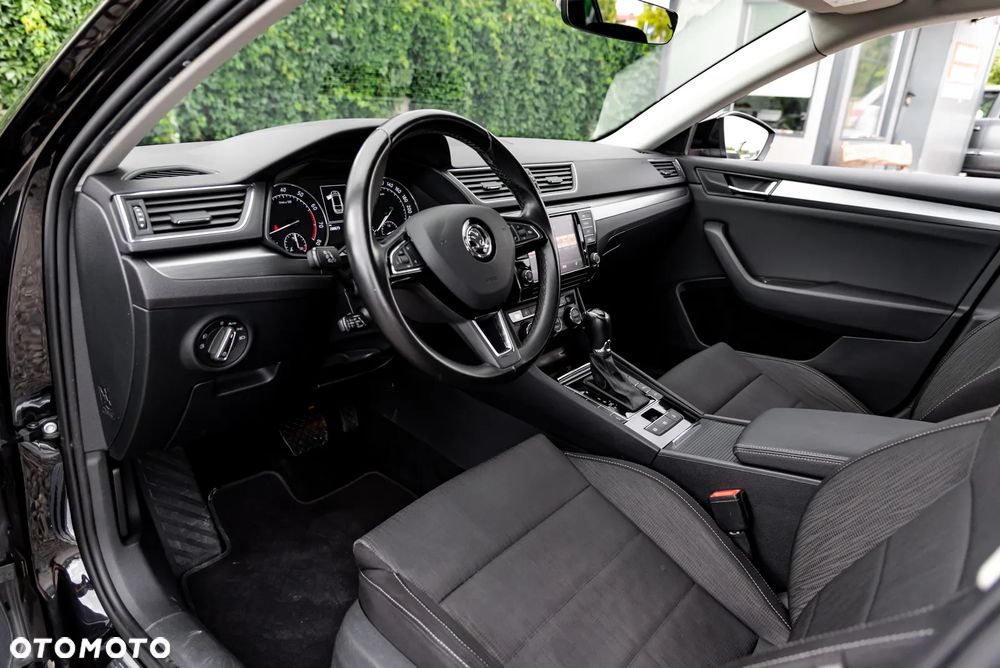 Skoda Superb 1.8 TSI DSG Ambition - 16