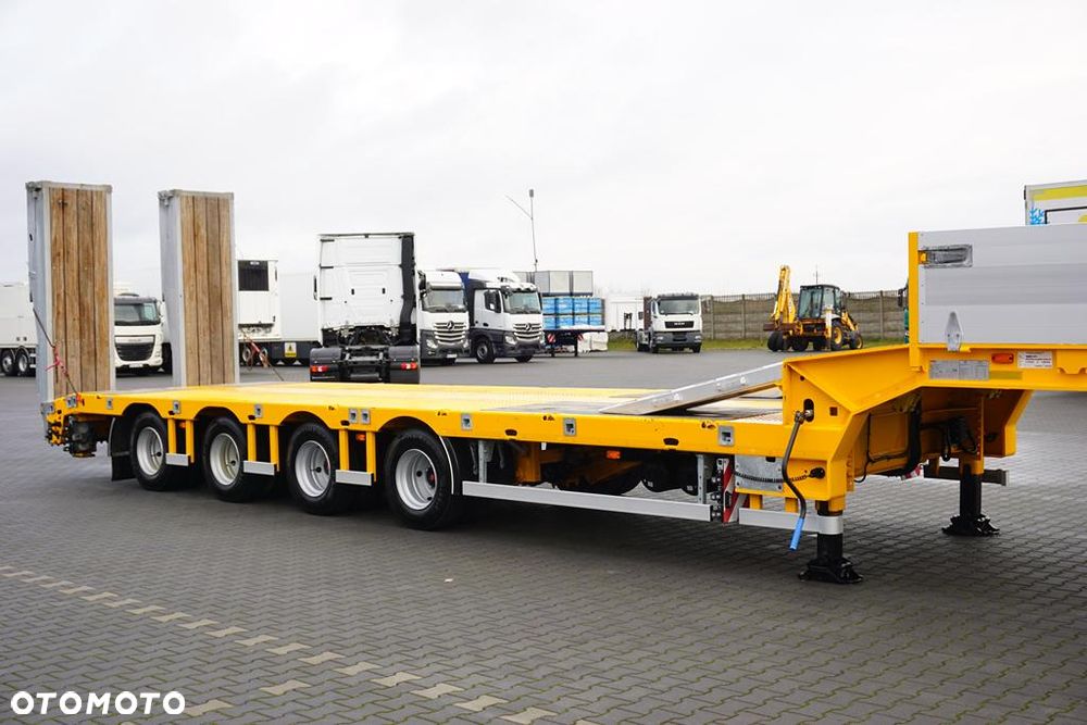 Bodex / NISKOPODWOZIOWA / 4 OSIE / NAJAZDY / 2 X OŚ SKRĘTNA / DMC 65 000 KG / JAK NOWA - 13