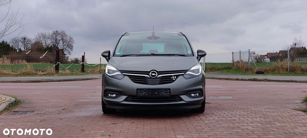 Opel Zafira 2.0 CDTI Cosmo S&S - 11