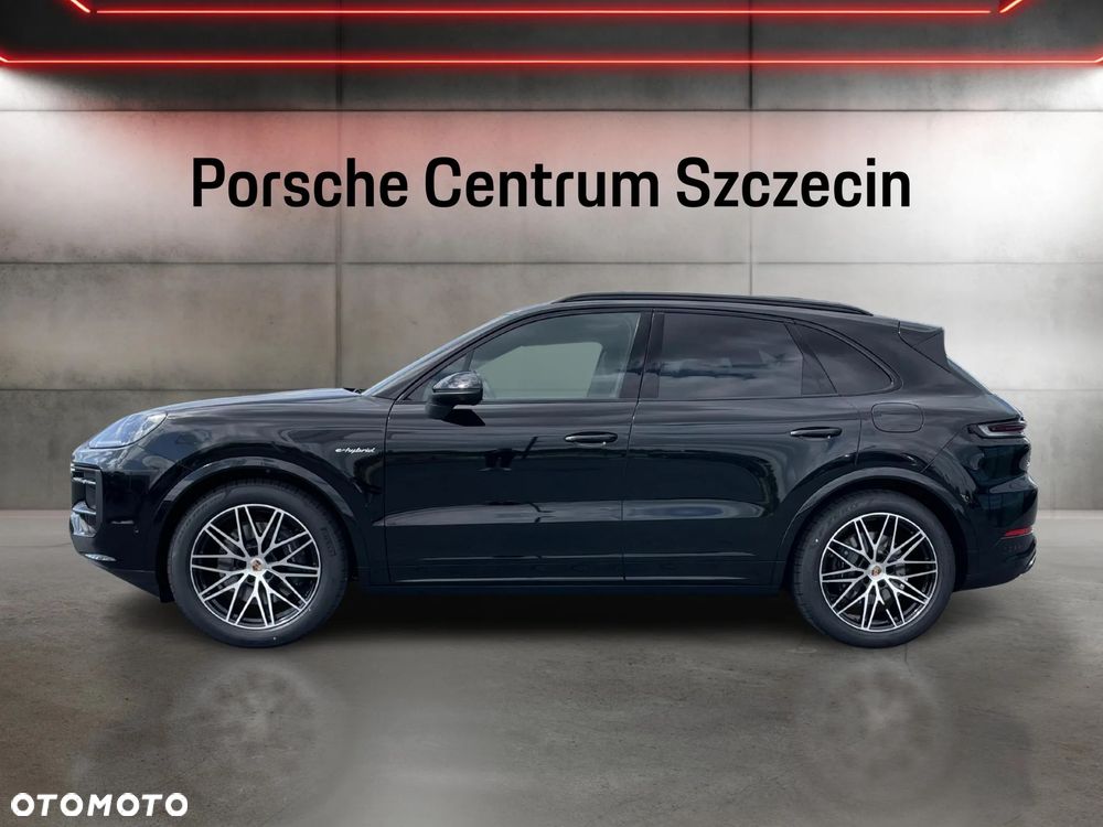 Porsche Cayenne E-Hybrid PHEV - 2