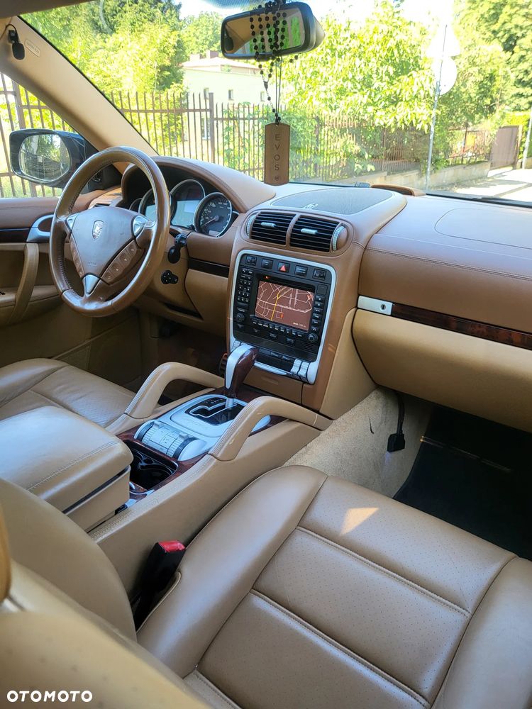 Porsche Cayenne S Tiptronic - 6