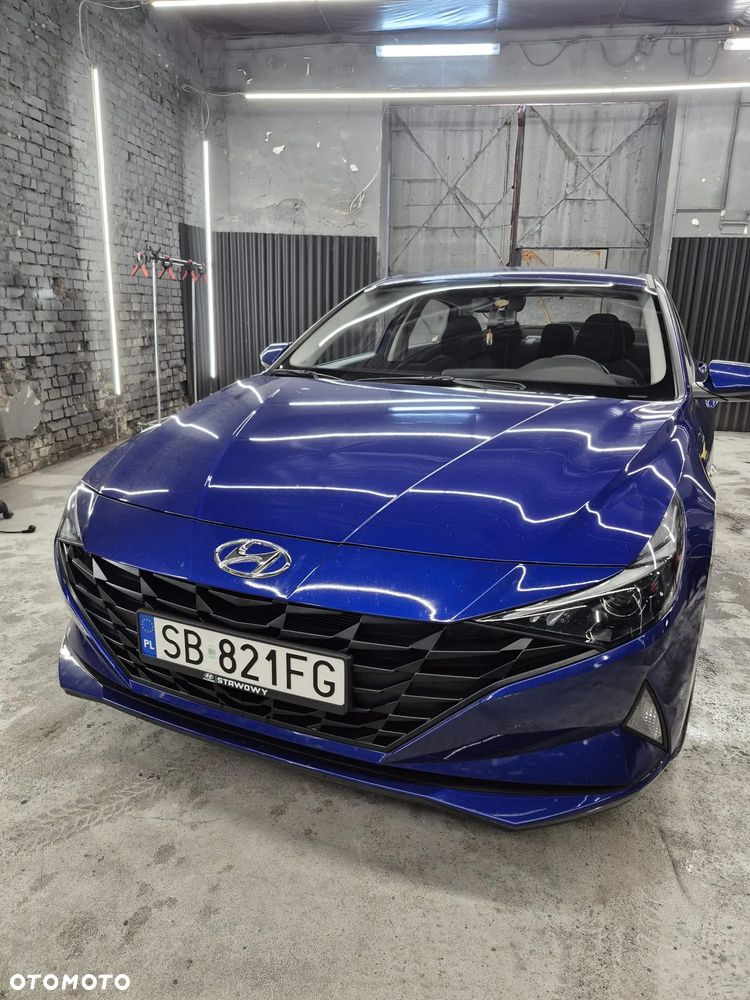 Hyundai Elantra 1.6 Modern - 22