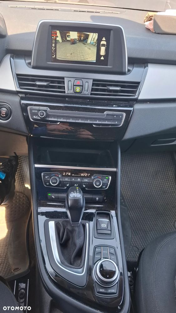 BMW Seria 2 218d GT - 17