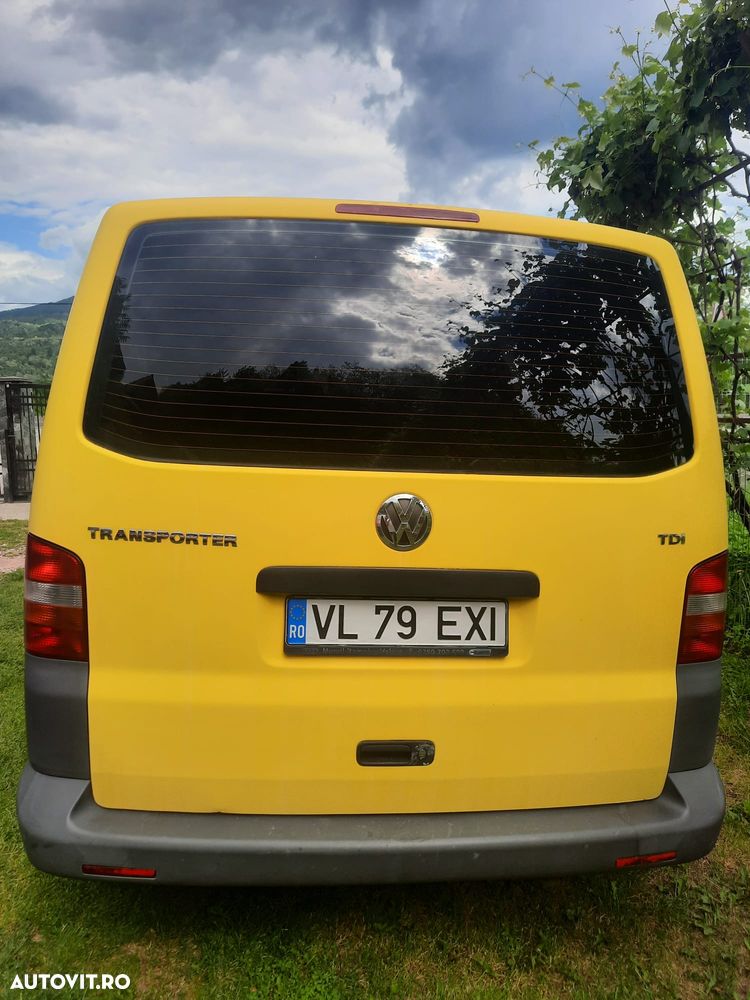 Volkswagen Transporter - 2