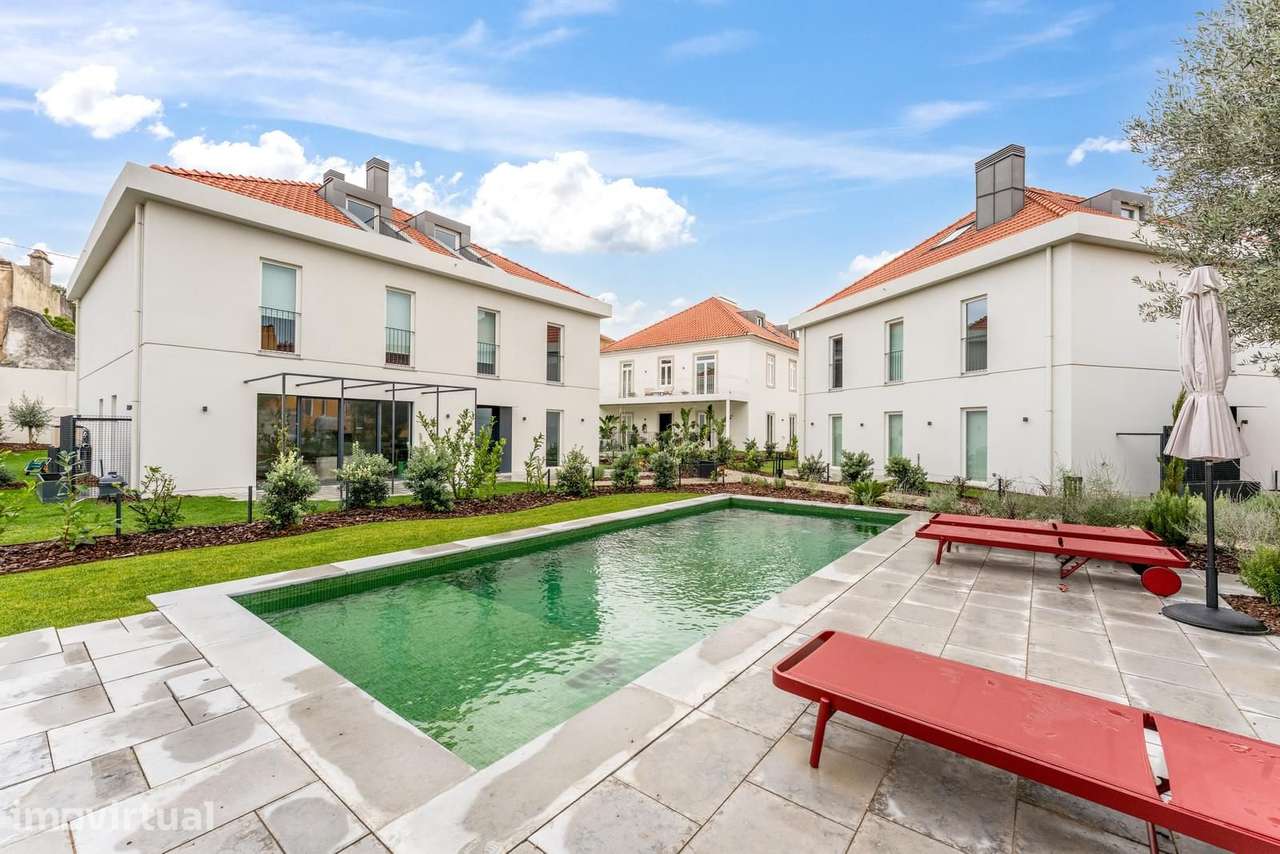 Moradia T4 + 1 com piscina, Santo Amaro de Oeiras, Oeiras - Grande imagem: 3/40