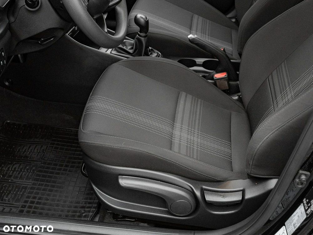 Hyundai i20 1.2 Pure - 14