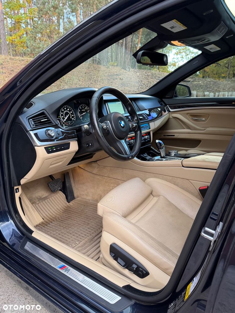 BMW Seria 5 535i xDrive - 18