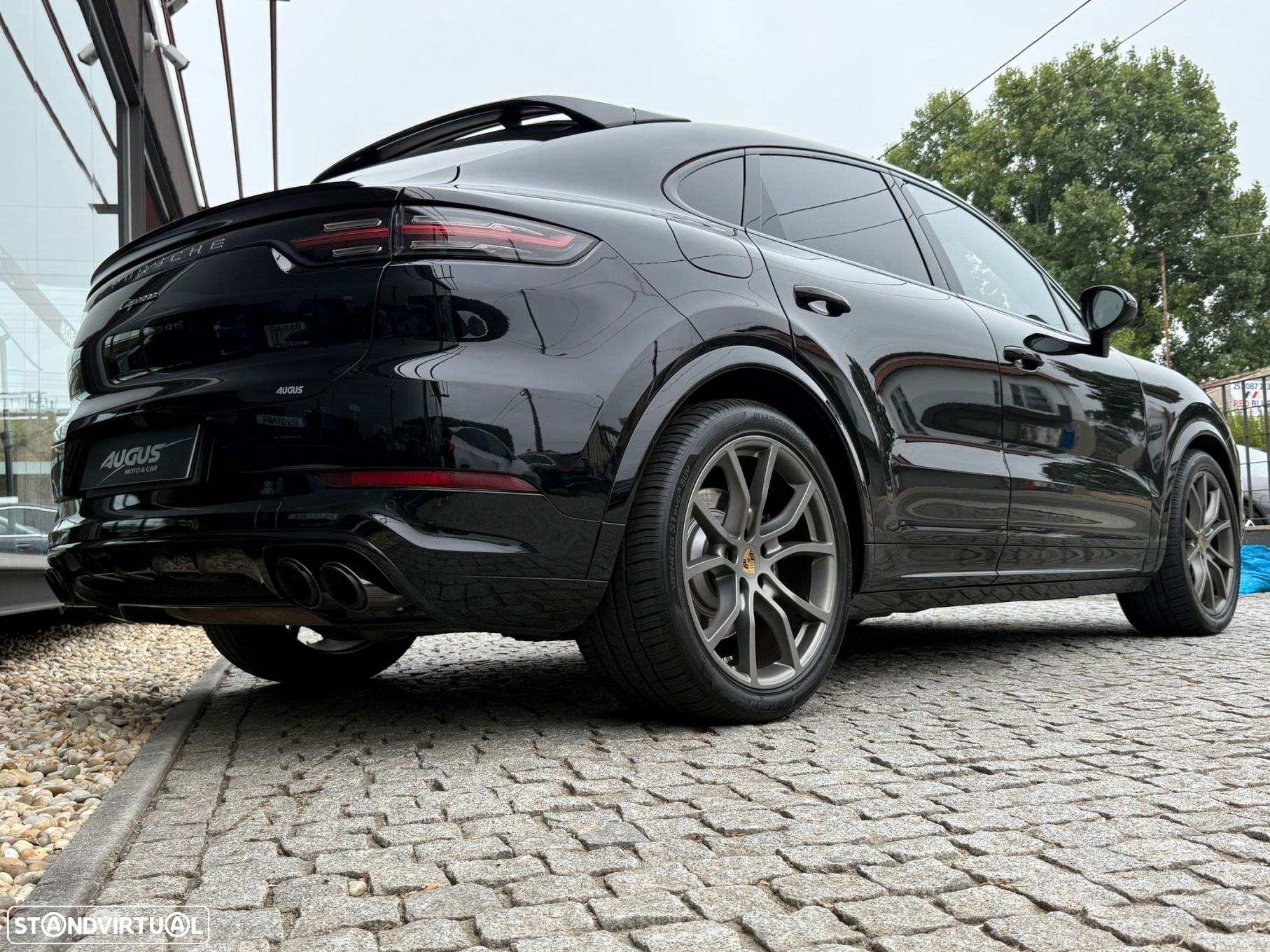 Porsche Cayenne Coupé E-Hybrid - 4