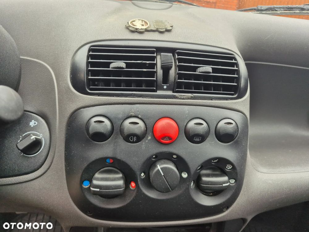 Fiat Seicento Young - 19