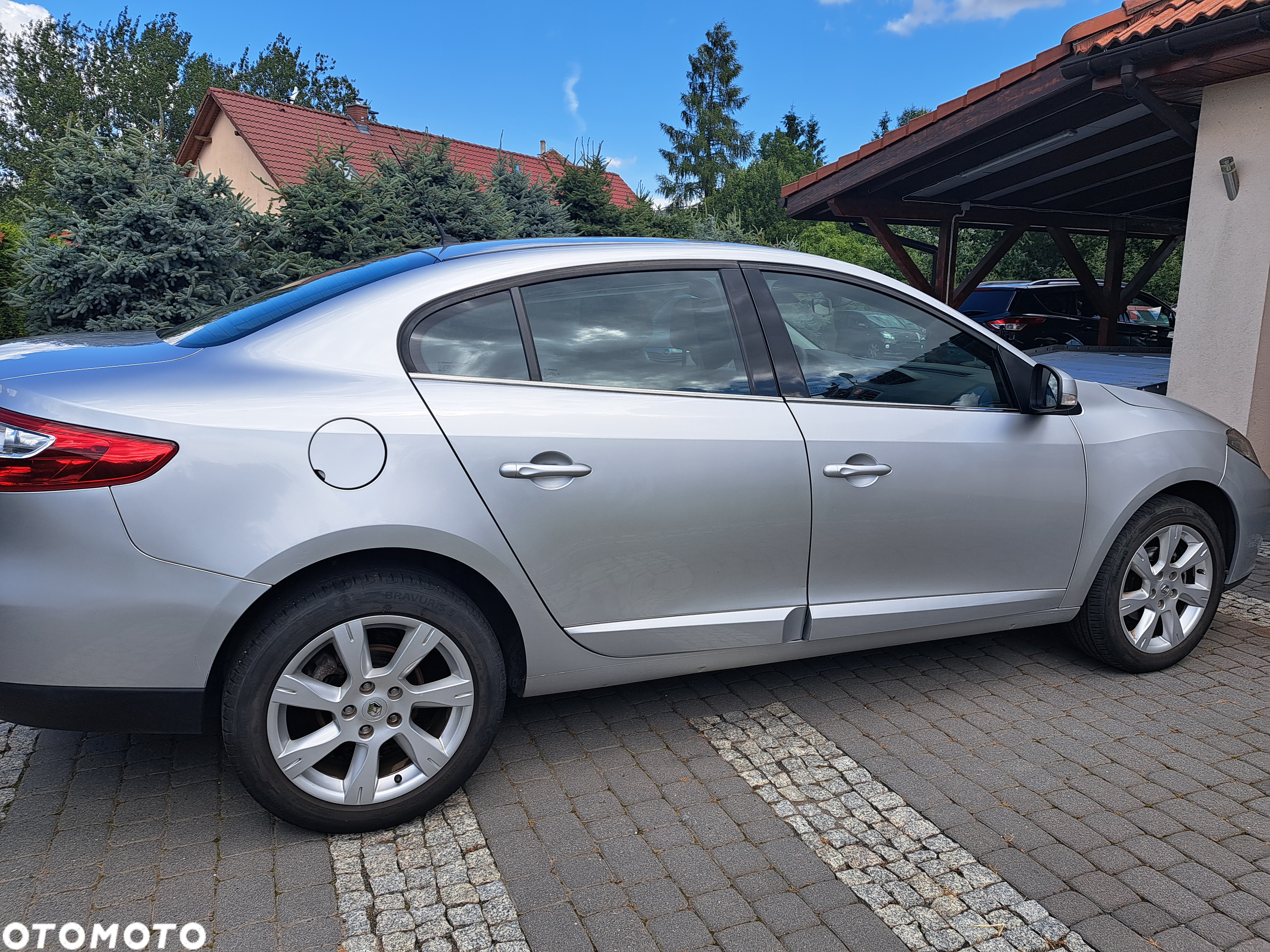 Renault Fluence 2.0 16V 140 Dynamique - 5