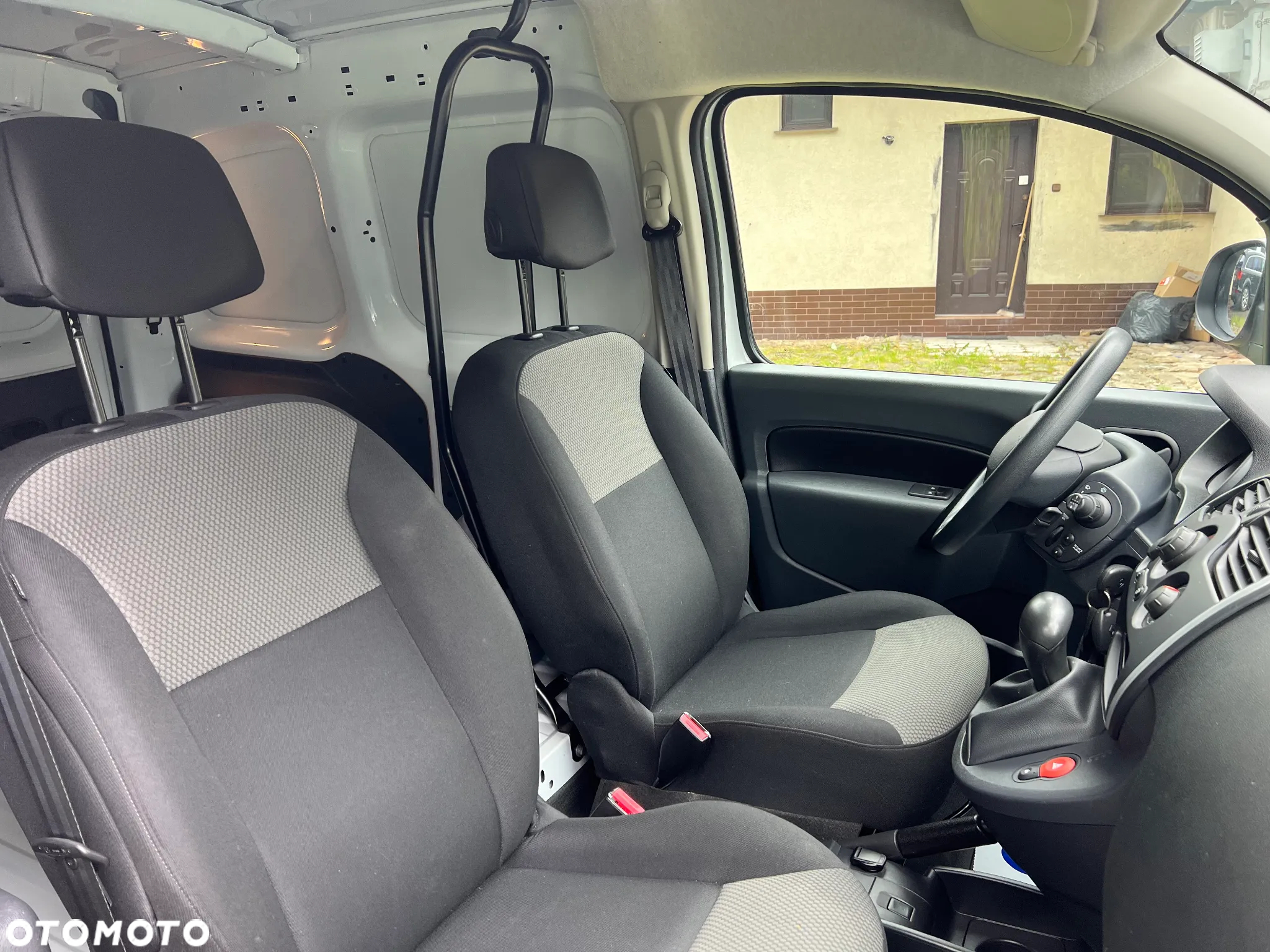 Renault Kangoo ZE - 10