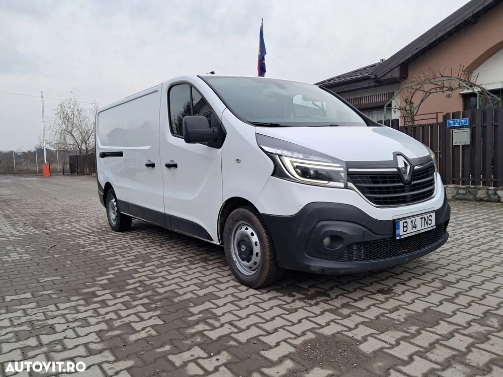 Renault TRAFIC - 5