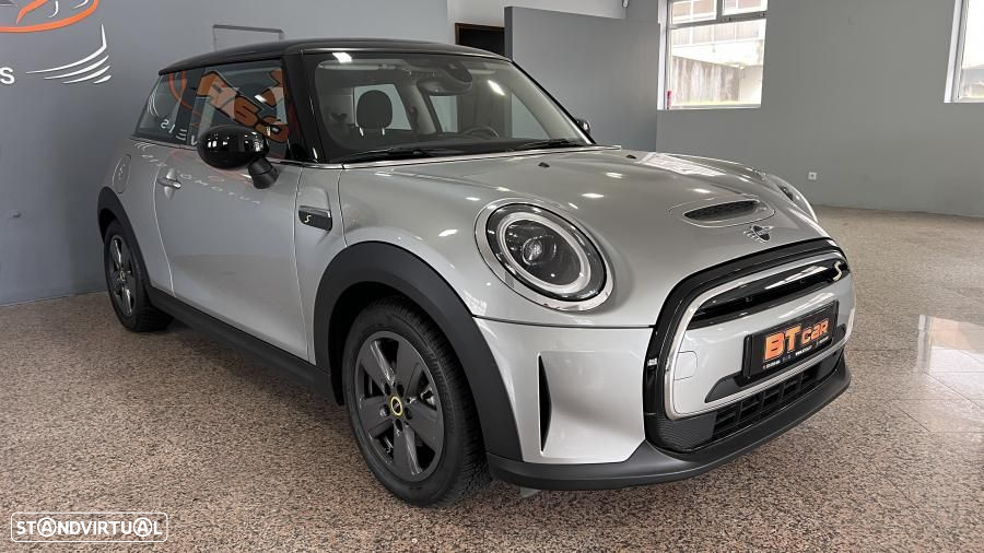 MINI 3 Portas Cooper E Classic S - 2