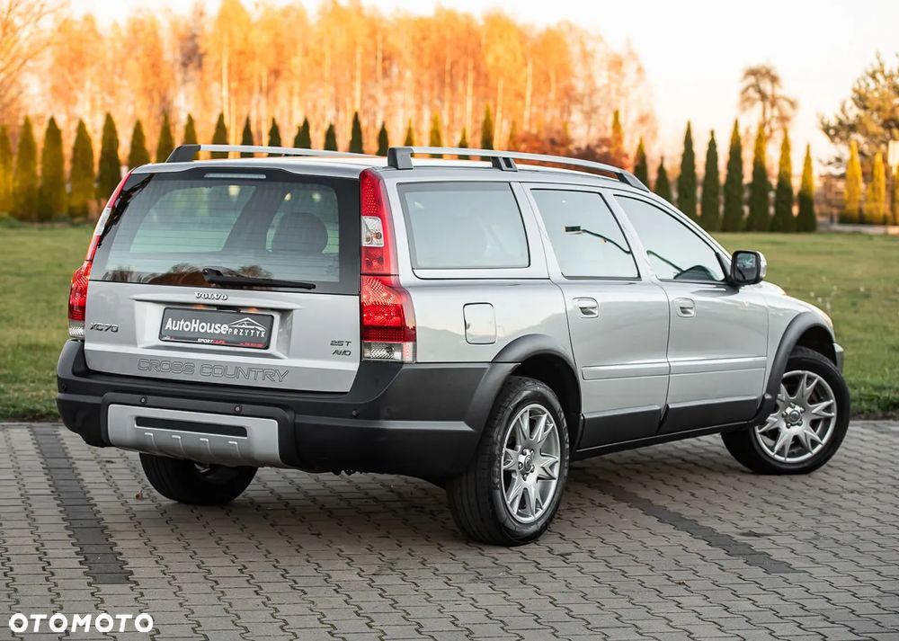 Volvo XC 70 AWD Premium - 11