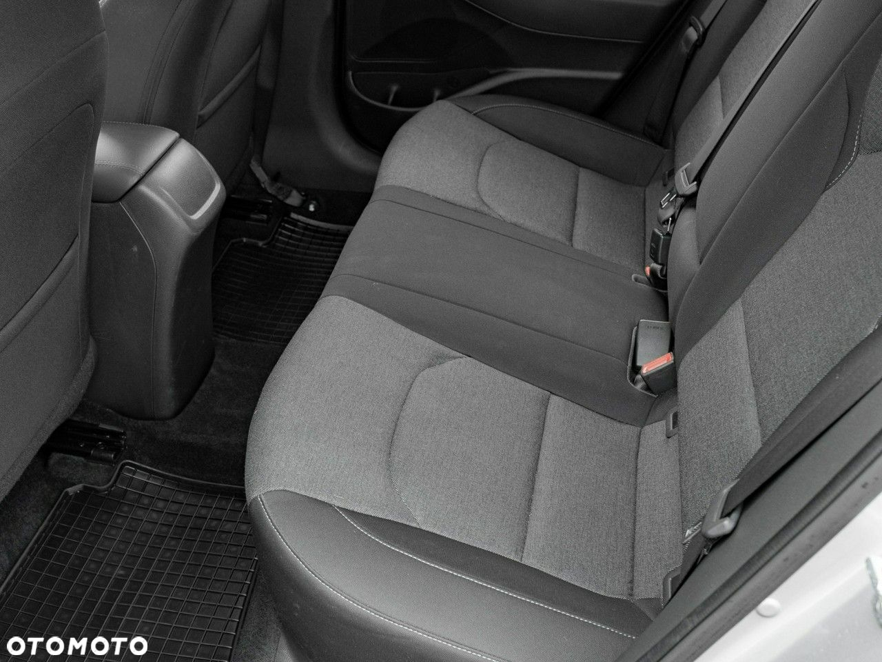 Hyundai i30 1.5 DPI Smart - 29