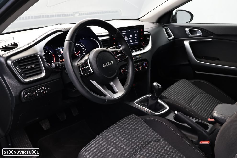 Kia XCeed 1.0 T-GDI Drive - 23