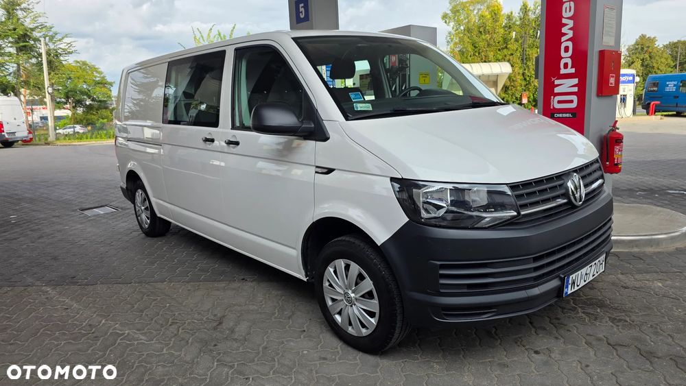 Volkswagen Transporter 2018 photo 2