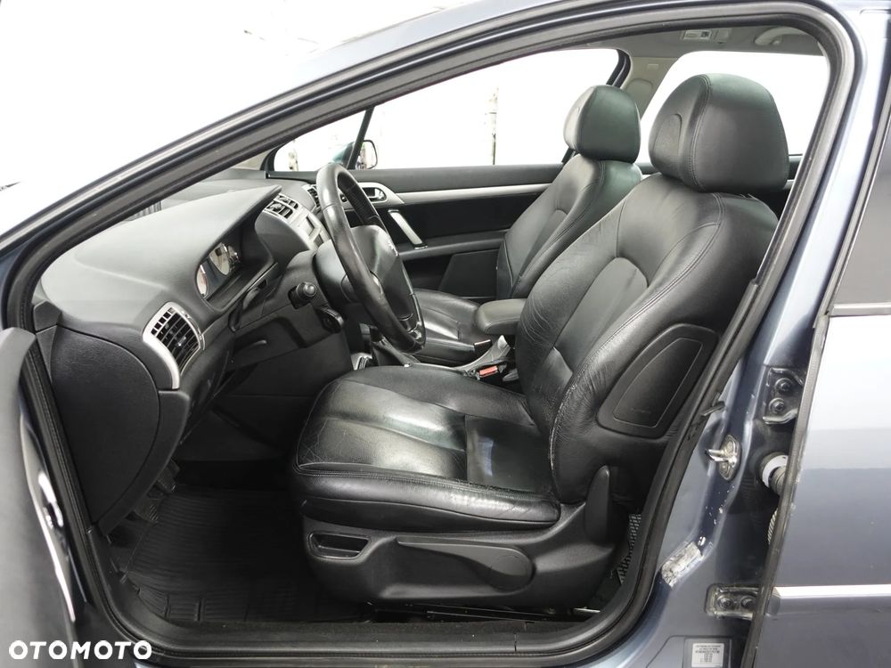 Peugeot 407 - 20