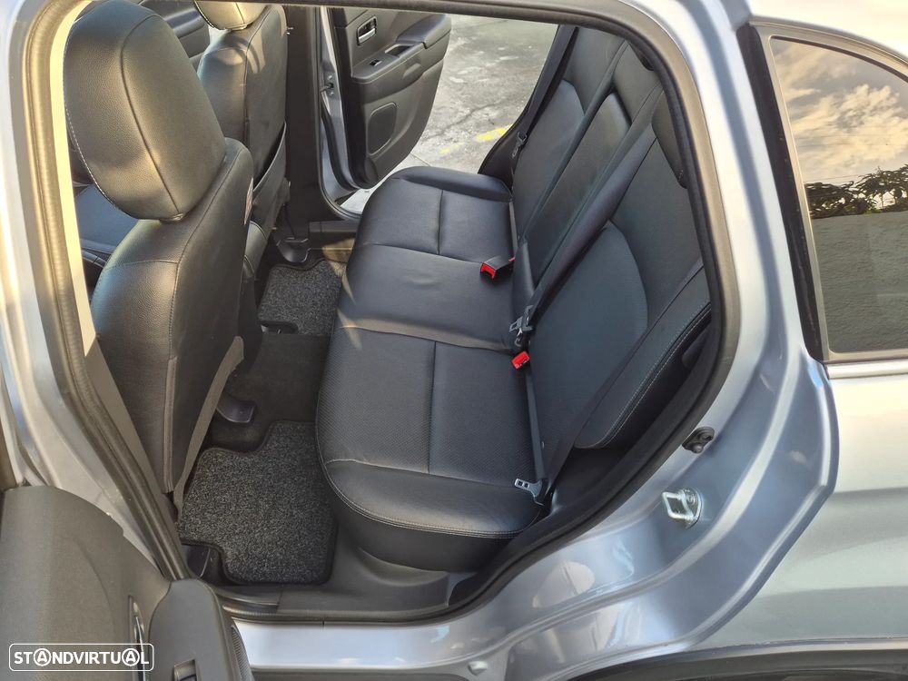 Mitsubishi ASX 1.6 DI-D Intense Black Edition - 46