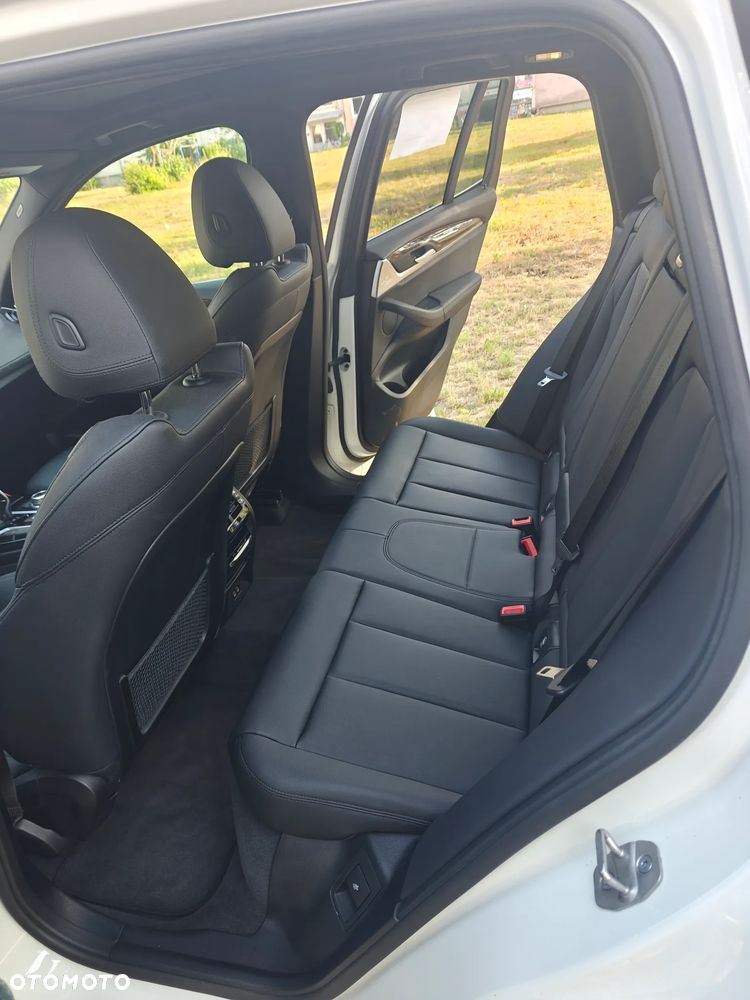 BMW X3 xDrive30i xLine - 8