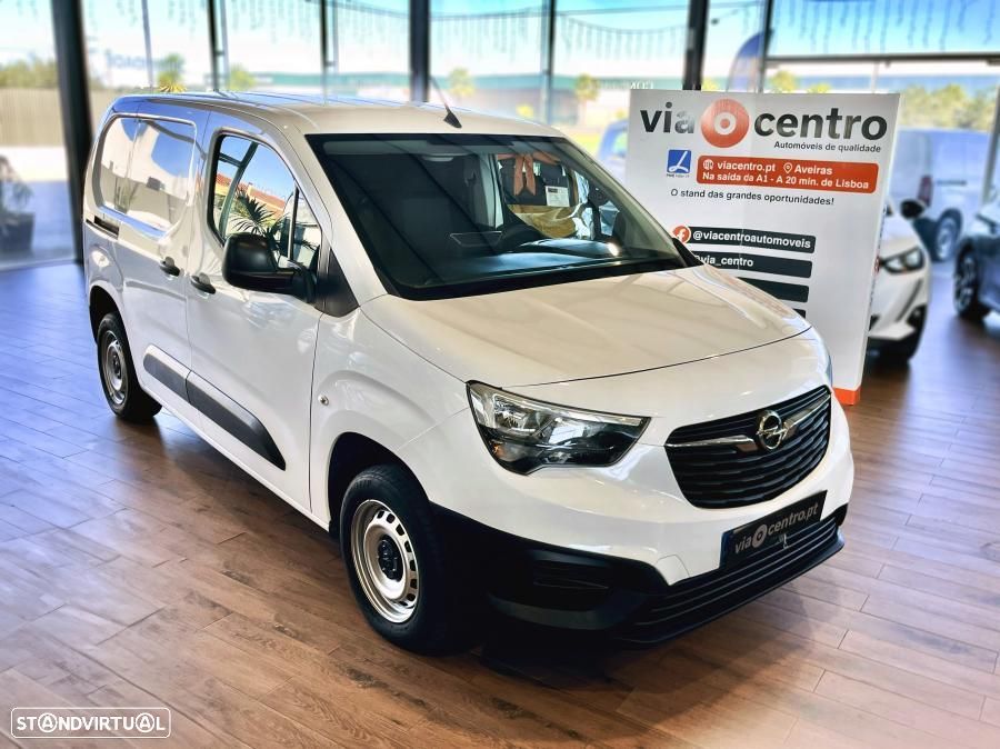 Opel Combo 1.5 CDTi 102cv L1H1 Enjoy 3 Lug. c/IVA DEDUTÍVEL - 3