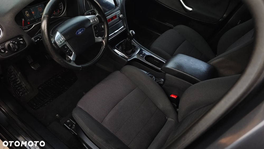 Ford Mondeo 2.0 Titanium - 6