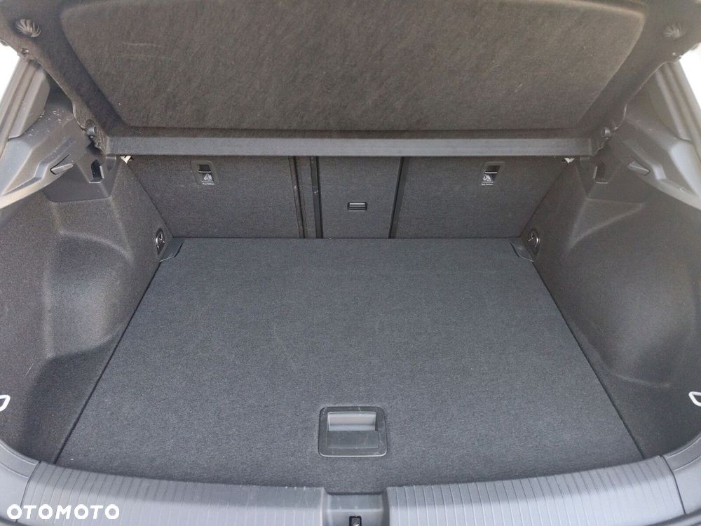 Volkswagen T-Roc 1.5 TSI R-Line DSG - 17