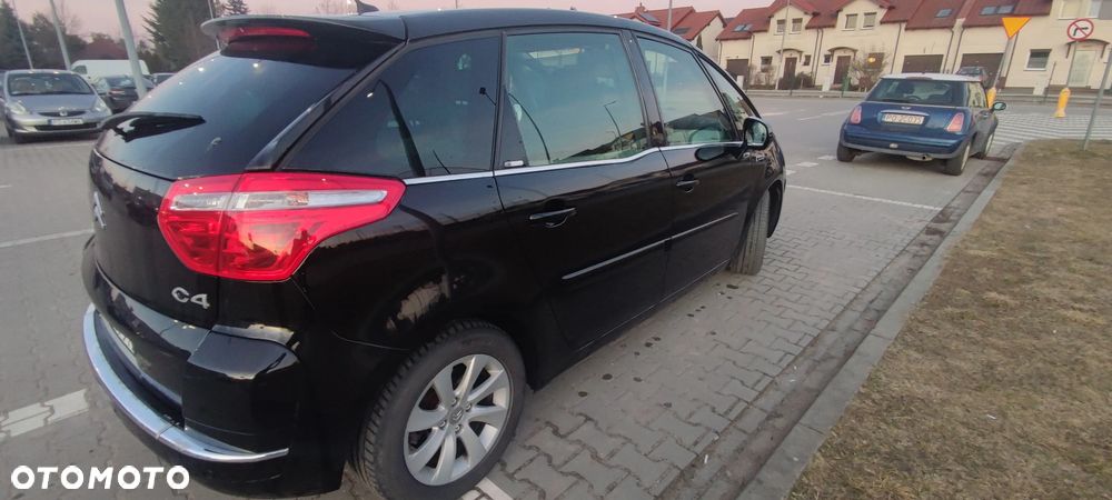 Citroën C4 Picasso 2.0 HDi FAP Exclusive - 6