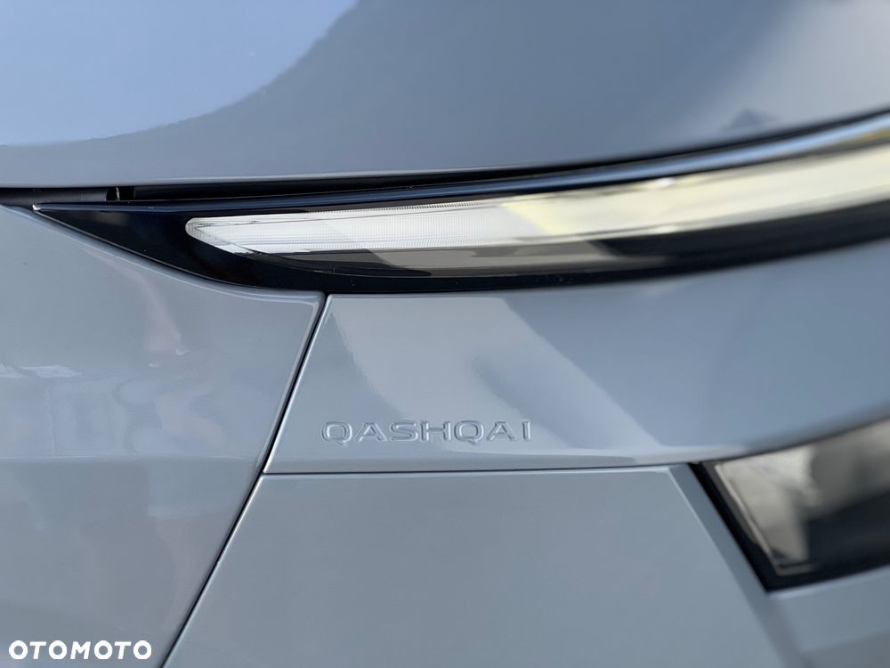 Nissan Qashqai 1.3 DIG-T N-Connecta - 37