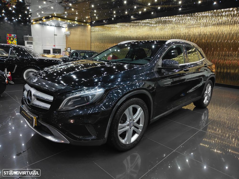 Mercedes-Benz GLA 180 d - 1