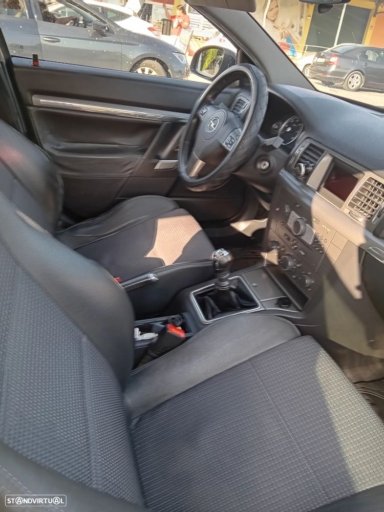 Opel Vectra Caravan 1.9 CDTi Cosmo - 6