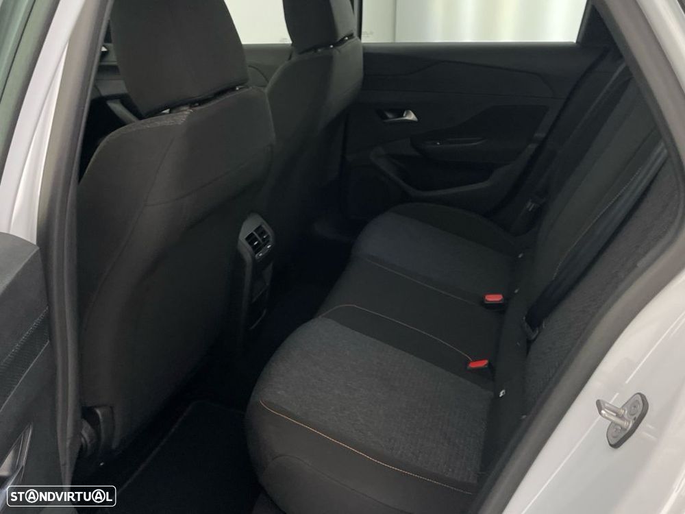 Peugeot 308 SW 1.2 Hybrid Style e-DCS6 - 12