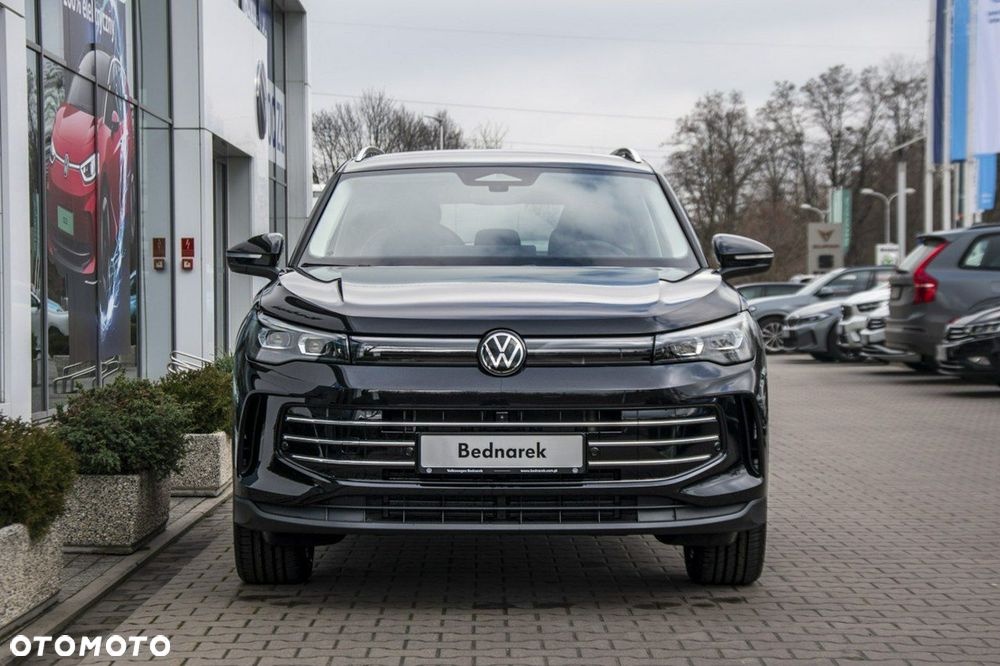 Volkswagen Tiguan - 3