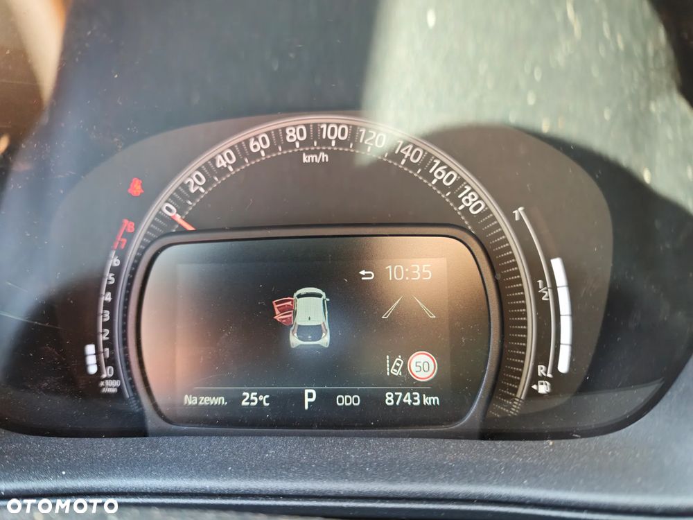 Toyota Aygo X 1.0 VVT-i Style CVT - 4