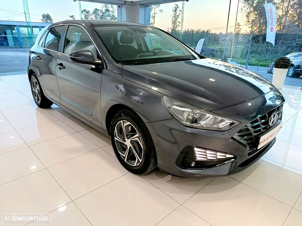 Hyundai i30 1.6 CRDI STyle Plus - 48