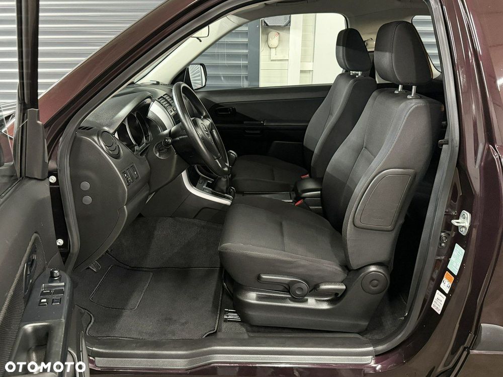 Suzuki Grand Vitara - 12