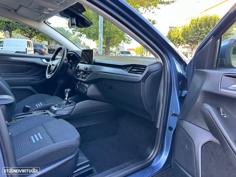Ford Focus 1.0 EcoBoost MHEV Active X - 48