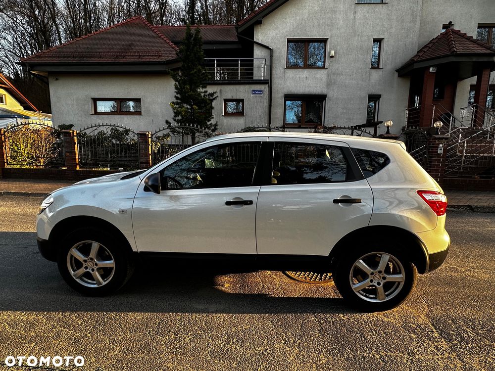 Nissan Qashqai - 10