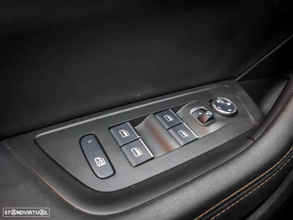 Peugeot 508 SW 225 e-EAT8 GT Pack - 44