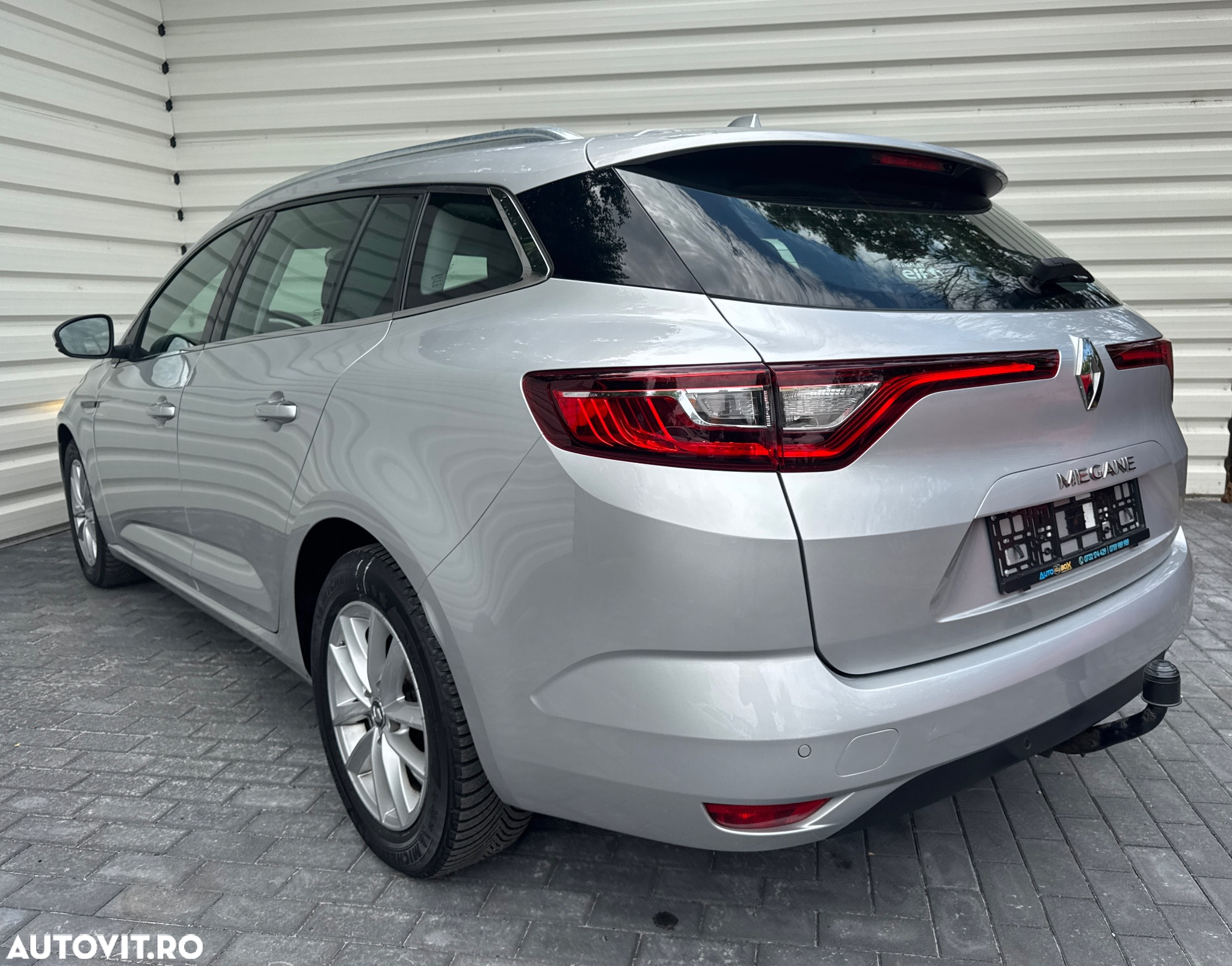 Renault Megane ENERGY dCi 110 EDC INTENS - 3