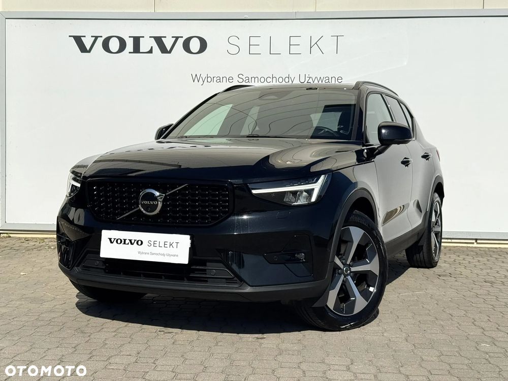 Volvo XC 40 B4 AWD Ultimate Dark - 2