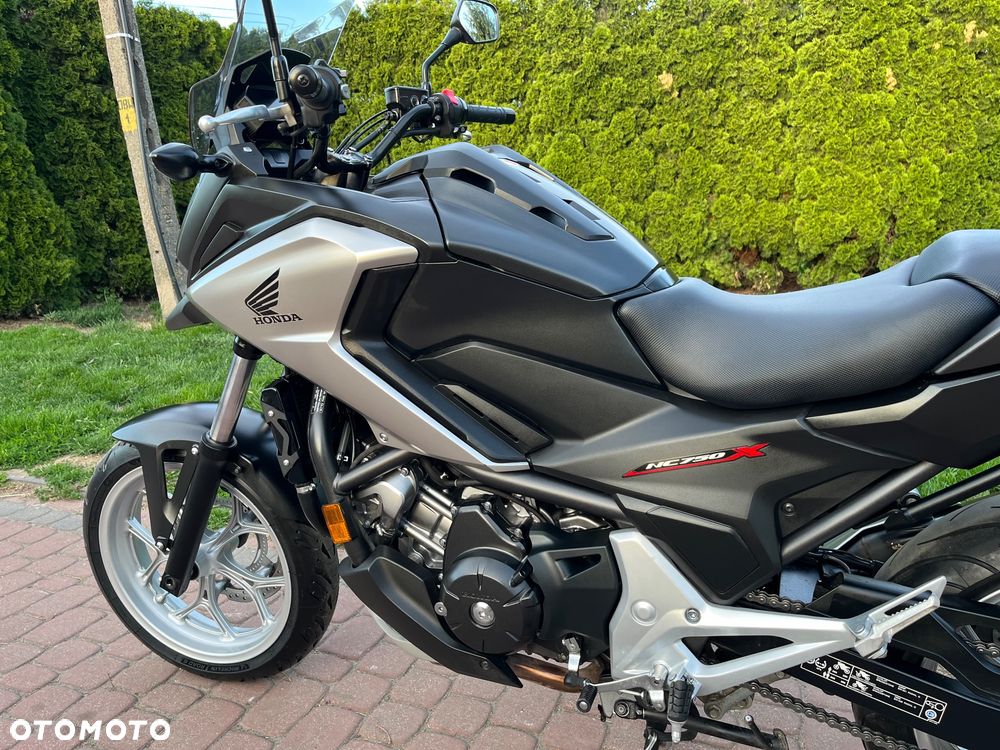 Honda NC - 22