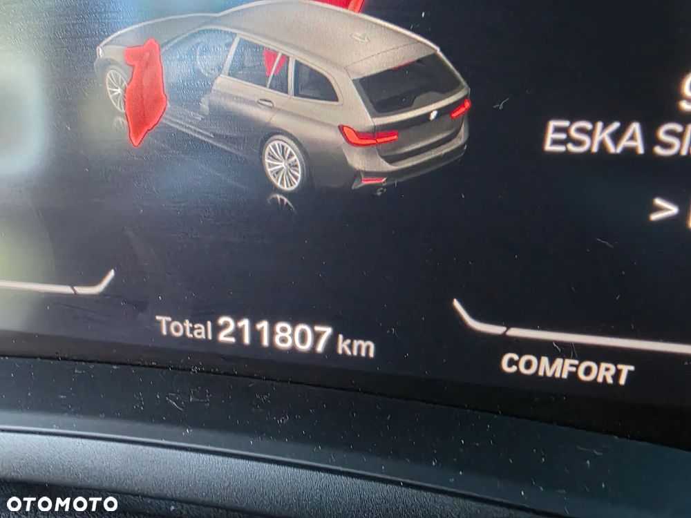 BMW Seria 3 318d mHEV - 18
