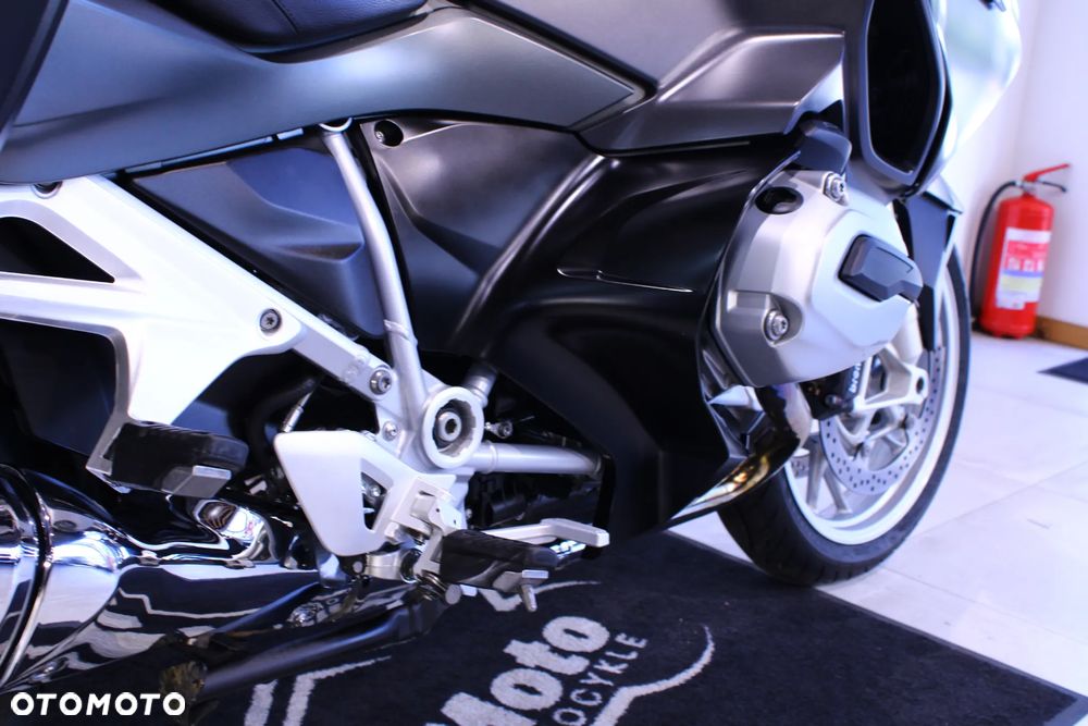 BMW RT - 25