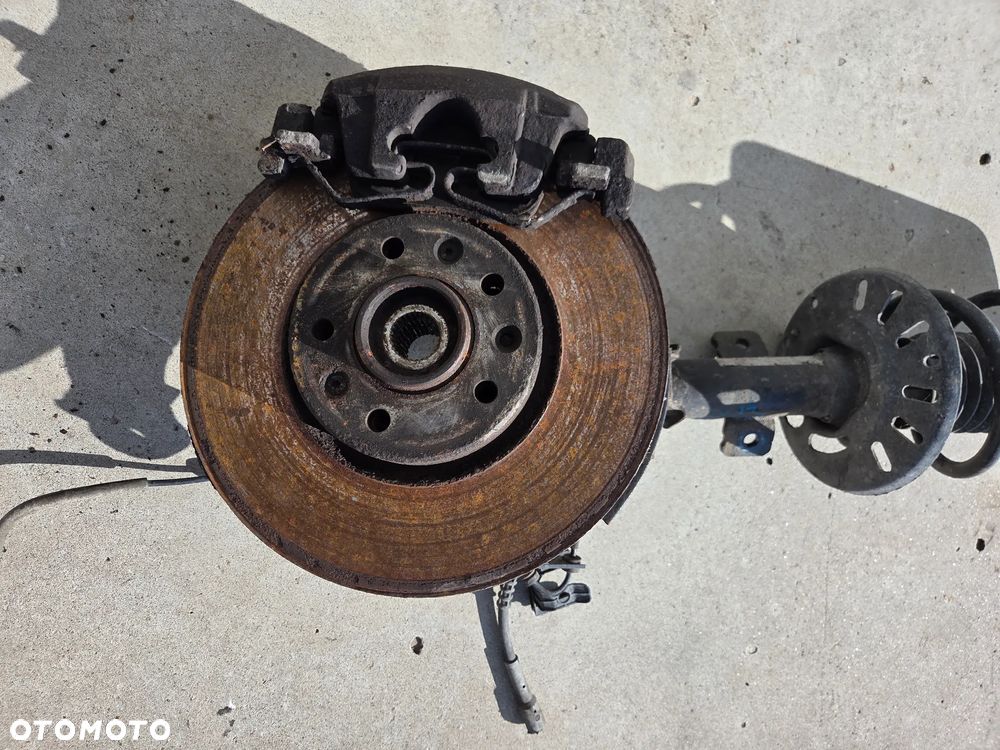 Amortyzator McPherson przedni lewy Peugeot Expert III 1.6 BLUEHDI - 2