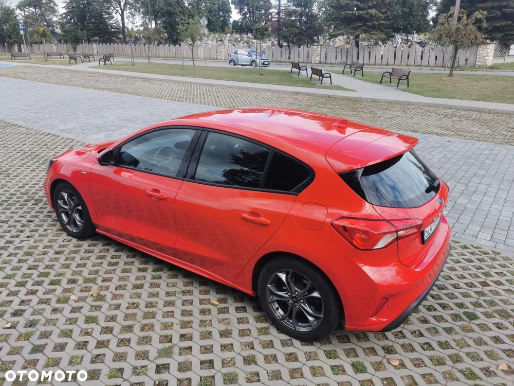 Ford Focus 1.5 EcoBoost STart-Stopp-System ST-LINE - 11