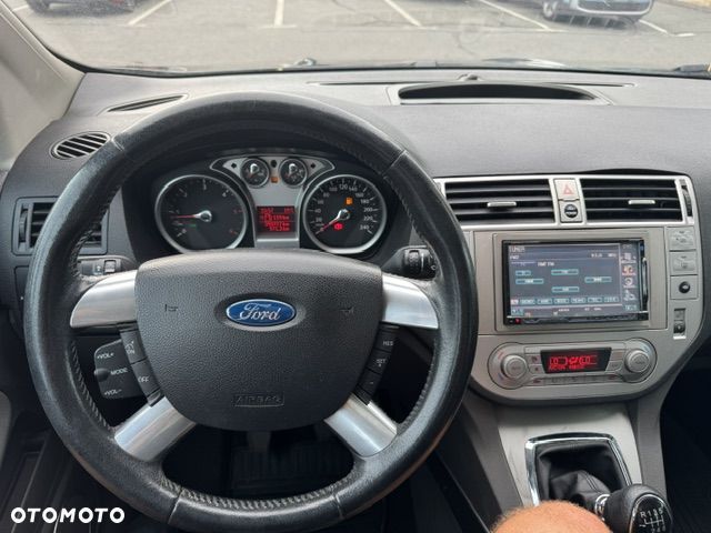Ford Kuga 2.0 TDCi Titanium FWD - 16