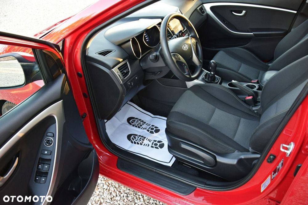 Hyundai i30 1.4 BlueDrive Run - 8