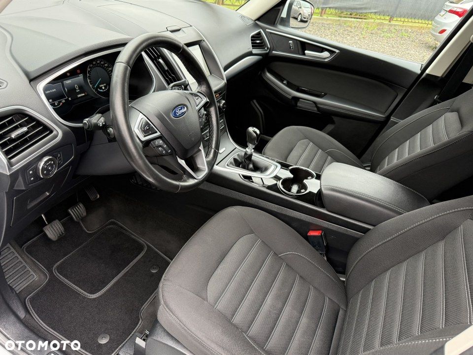 Ford Galaxy 2.0 TDCi Titanium - 17