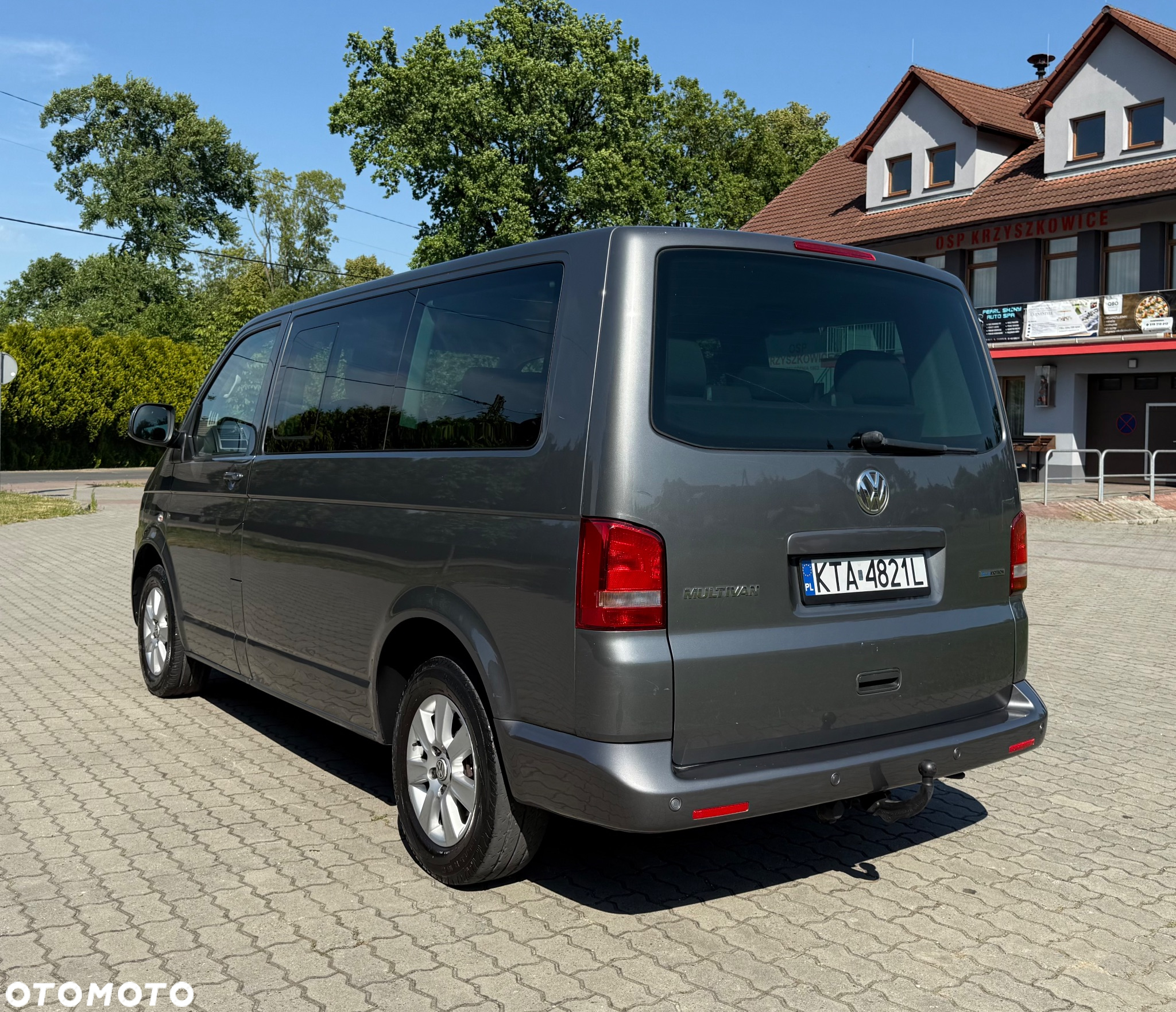 Volkswagen Multivan TDI L1 BlueMotion - 8